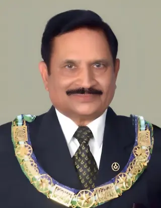 R W Bro V K Agarwal
